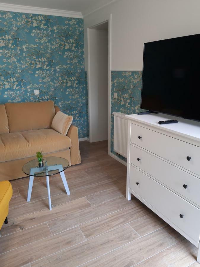 Guest House Altes Forstamt Eberswalde-Finow Exteriör bild