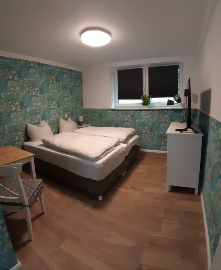 Guest House Altes Forstamt Eberswalde-Finow Exteriör bild
